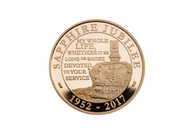 The Top 5 Historic Queen Elizabeth II Commemoratives... The UK 2017 Sapphire Jubilee Gold Proof 5 Coin - The Top 5 Historic Queen Elizabeth II Commemoratives...