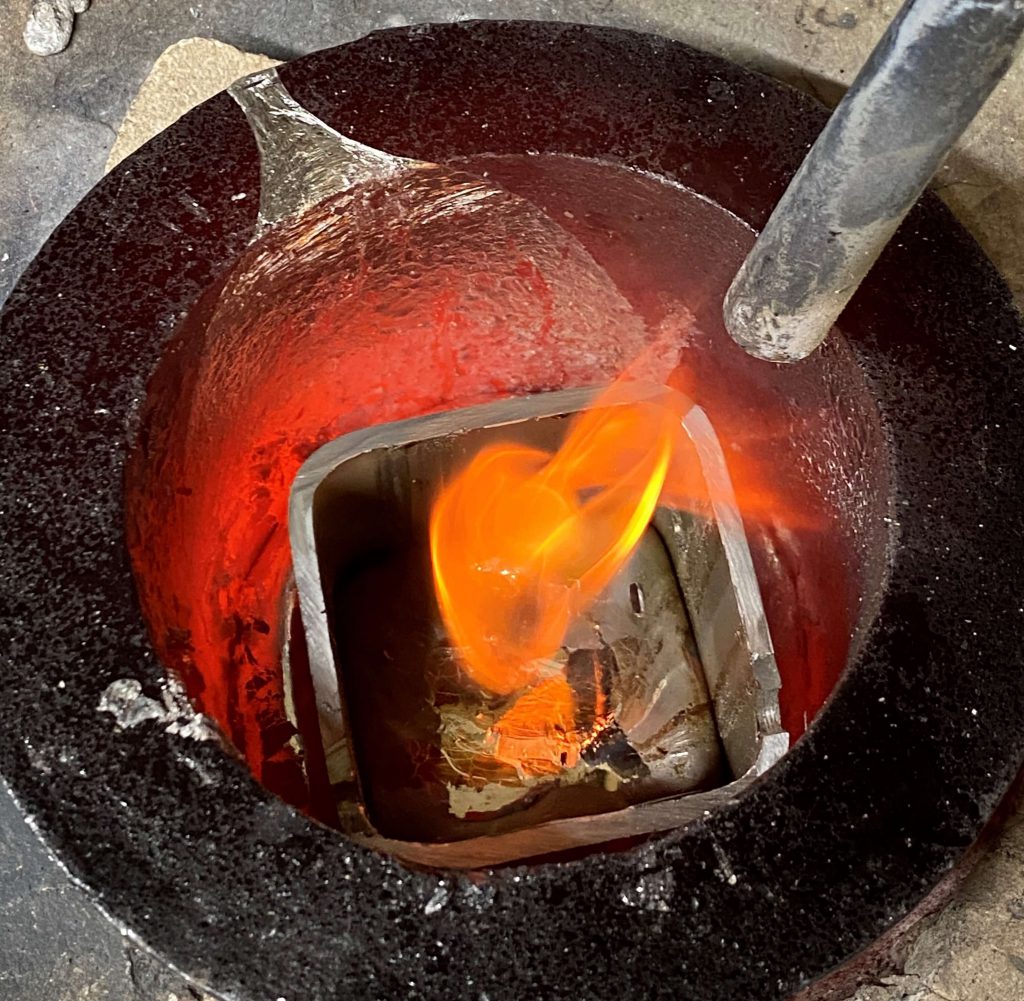 Mess tins being melted down 1 1024x1001 - The story behind this year's RBL Masterpiece Poppy Coin
