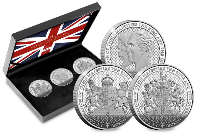 A closer look at this unique Coronation issue – struck on the ACTUAL Coronation Day! Coronation Struck on the Day Medal Set in Box - A closer look at this unique Coronation issue – struck on the ACTUAL Coronation Day!