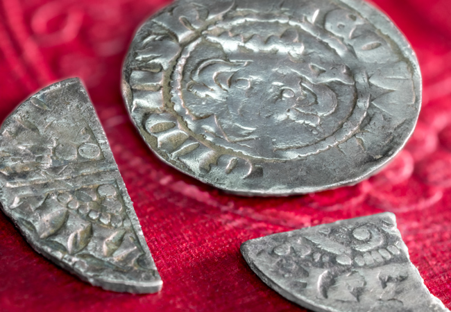First and Last of Pre decimal Coinage Set Lifestyle 06 1 - From Cut Coins to Farthings: The Fascinating Story of Hammered Coinage